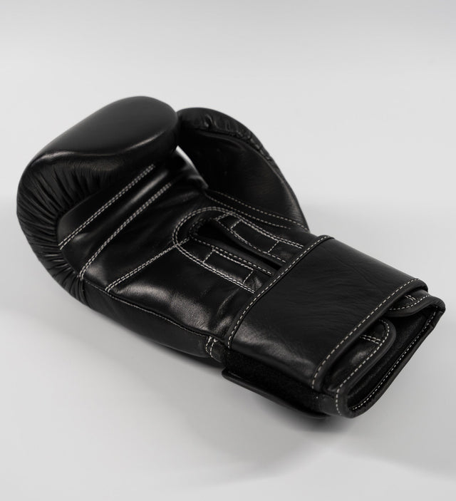 Guantes de boxeo Caged X Series – Negro/Blanco