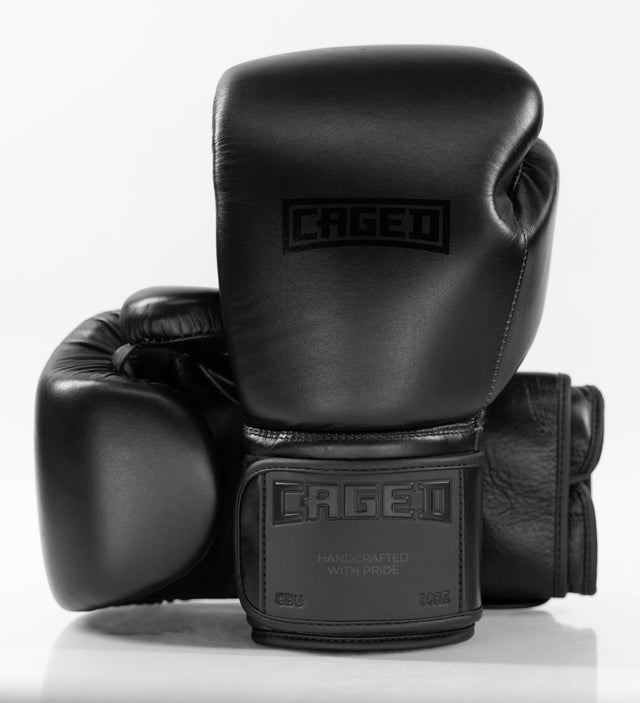 Mănuși de box Caged X Series – Negru/Negru