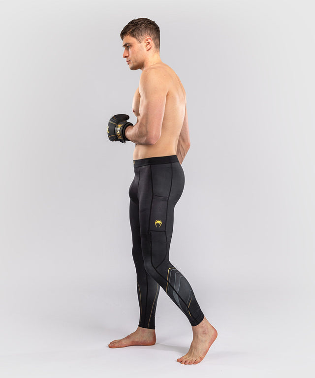 Venum Kompressionsshorts Streamline – Sort/Guld