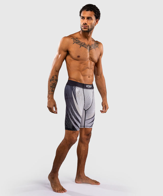 Venum Kompressionsshorts Galactic 3.0 – Offwhite/Sort