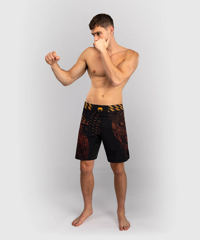 Pantaloncini MMA Venum Quetzal Fury – Nero/Rosso/Oro