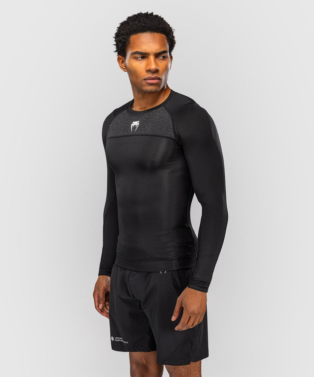 Rashguard Venum G-Fit Scale Mangas Compridas – Preto
