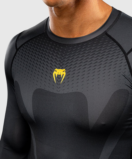 Venum Longsleeve Attack Lange mouwen – Sort/Guld