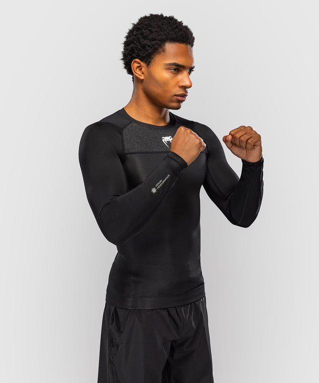 Rashguard Venum G-Fit Scale Mangas Compridas – Preto
