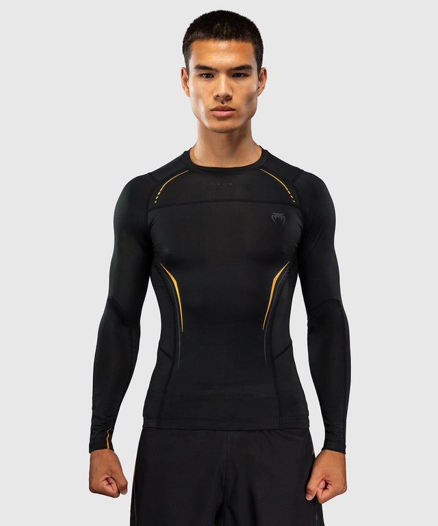 Venum Rashguard G-Core Långärmad – Svart/Guld