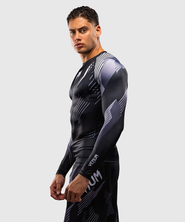 Venum Rashguard No-Gi 6.0 Lange Ärmel – Schwarz/Weiß