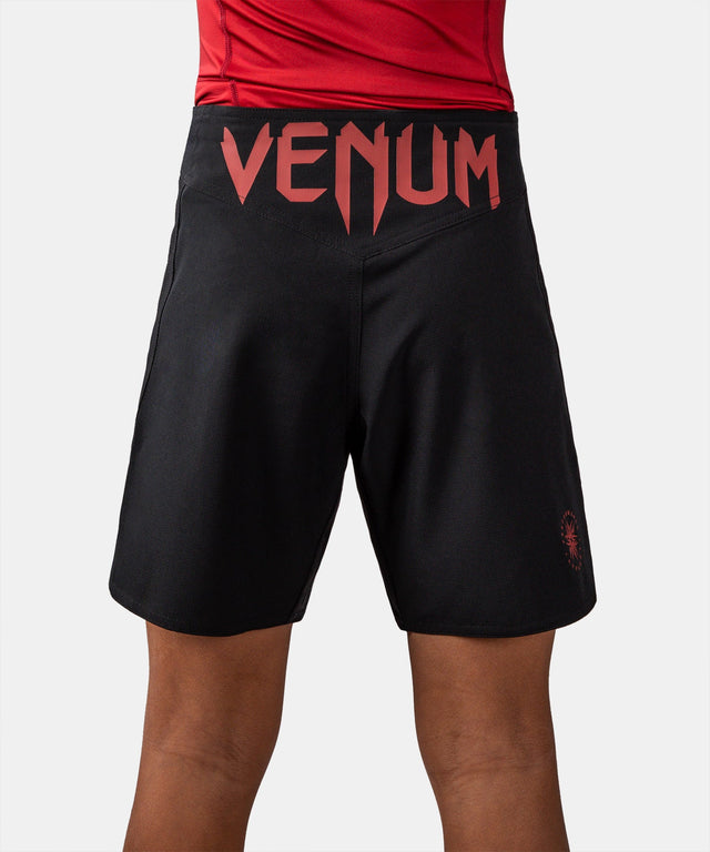 Shorts de MMA Venum Attack Enfant – Noir/Rouge