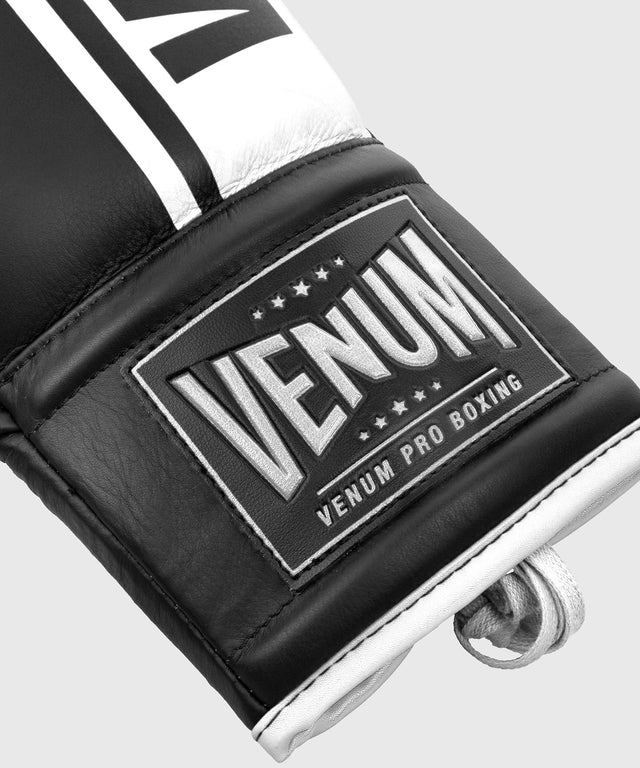 Venum Bokshandschoenen Shield Pro - Zwart/Wit
