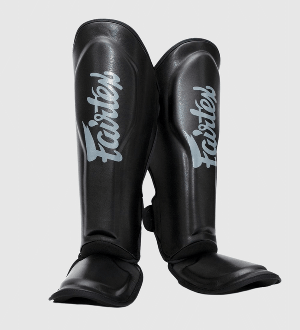 Paratibie Kickboxing Fairtex FXB – Nero/Grigio