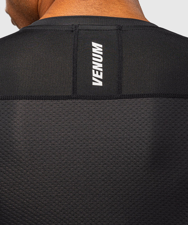 Rashguard Venum G-Fit Scale Mangas Compridas – Preto