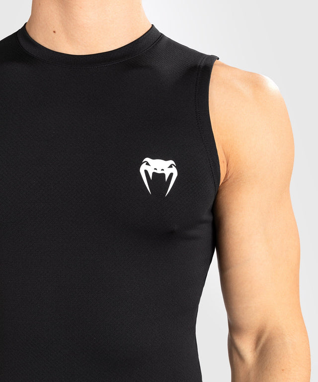 Venum Rashguard Contender – Sort/Hvid