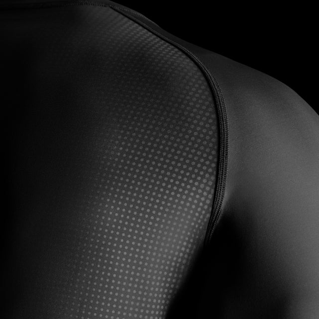 Rashguard Hayabusa Core – Manches courtes – Noir