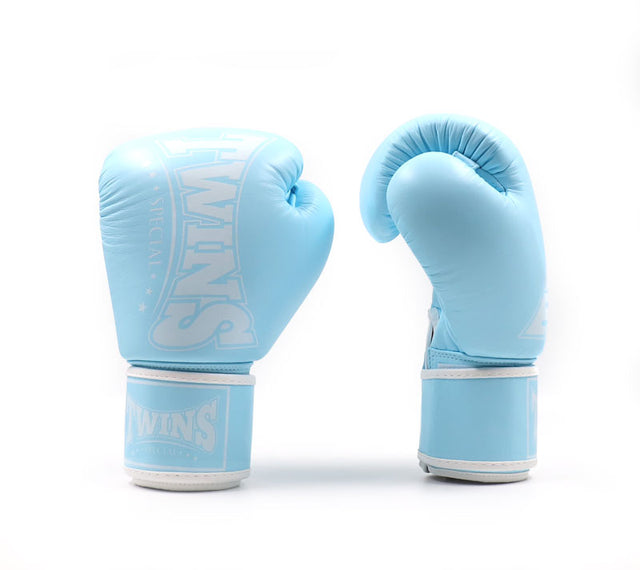 Twins Boxhandschuhe BGVL3 – Sky Blue