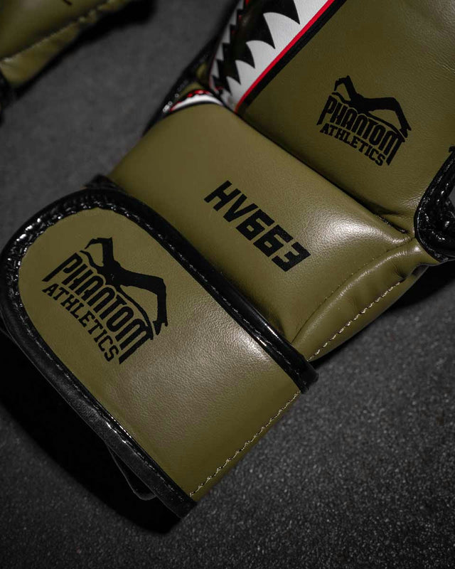 Phantom Athletics MMA Handschoenen Fight Squad - Legergroen