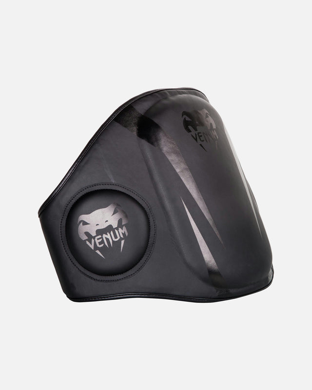 Venum Elite Belly Pad - Black