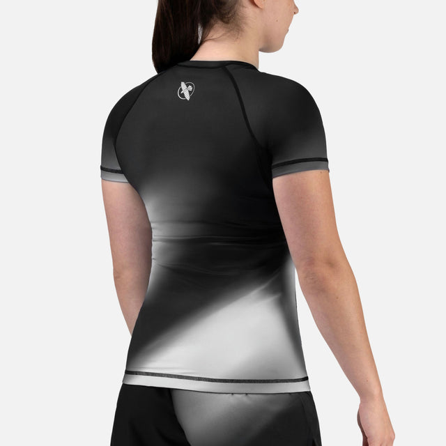 Hayabusa Rashguard Apex Nova Kurzarm Damen – Grau
