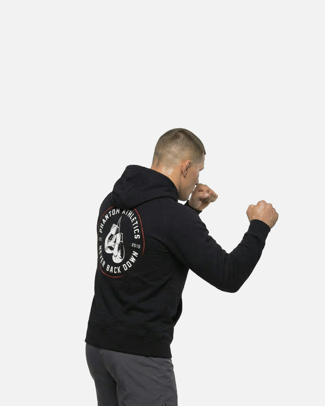 Sudadera Phantom Athletics Never Back Down – Negro