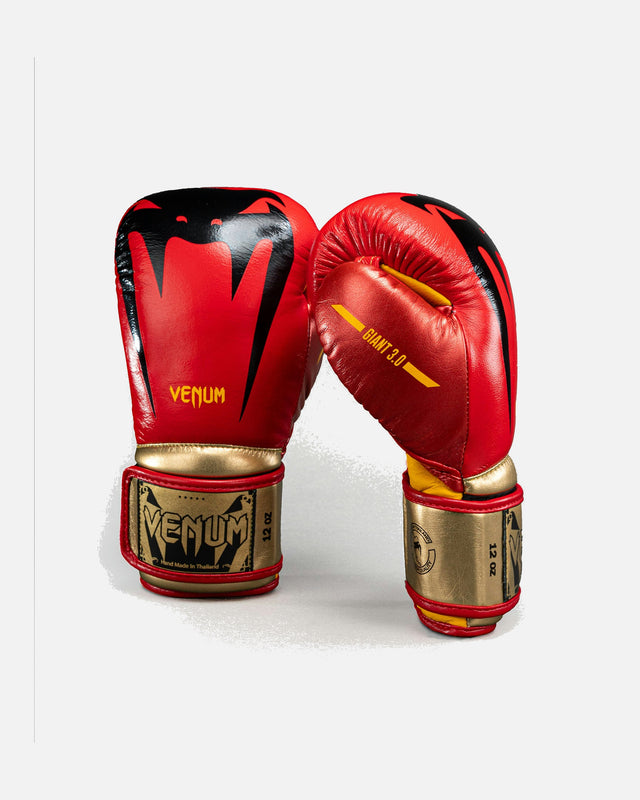Guantoni da boxe Venum Giant 3.0 – Rosso/Giallo/Oro