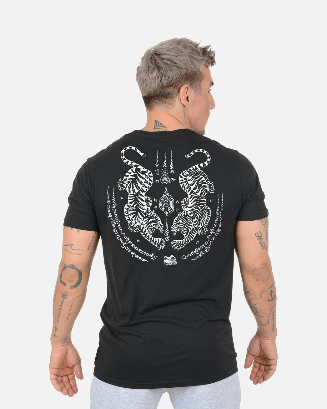 Phantom Athletics T-Shirt Sak Yant – Schwarz