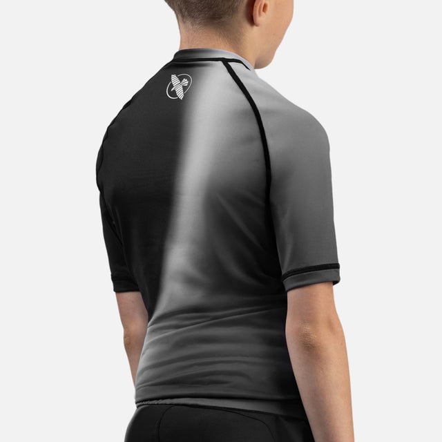 Hayabusa Rashguard Apex Nova Short Sleeve Kids – Black