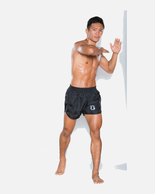 Booster Muay Thai-shorts Retro Hybrid - Svart