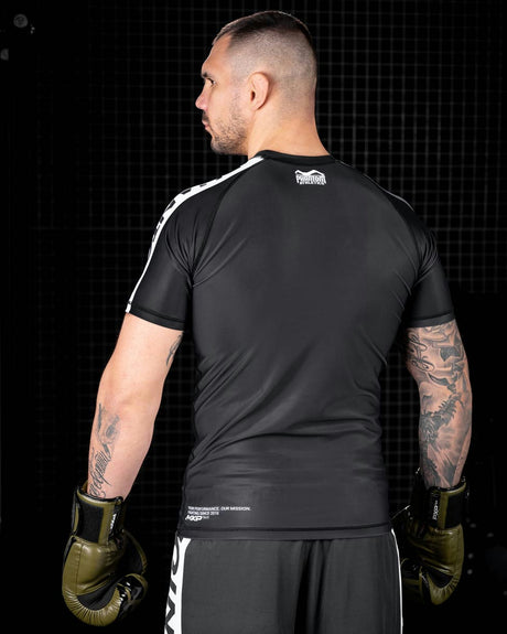 Phantom Athletics Rashguard EVO Apex Korte Mouwen - Zwart