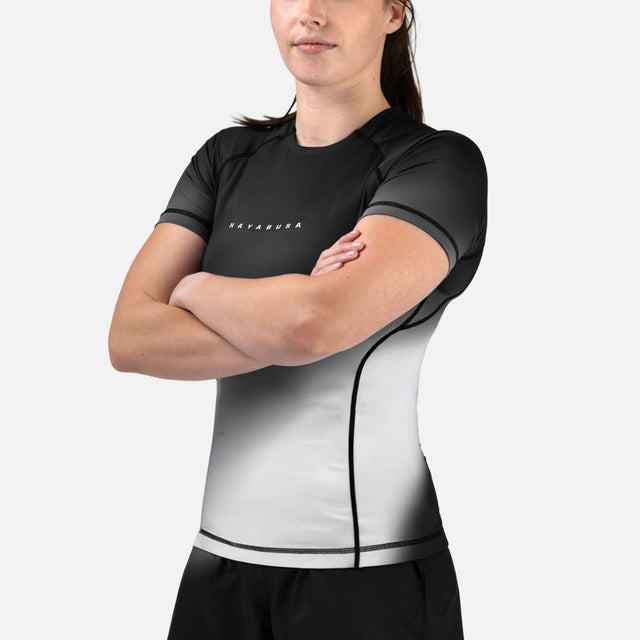 Hayabusa Rashguard Apex Nova Kurzarm Damen – Grau