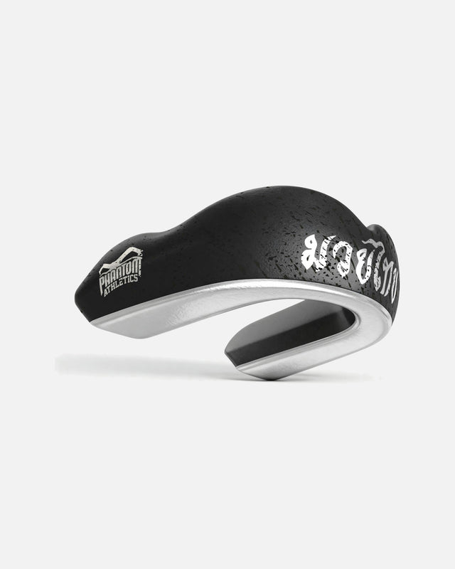 Phantom Athletics Tandbeskytter Elite Sak Yant – Sort