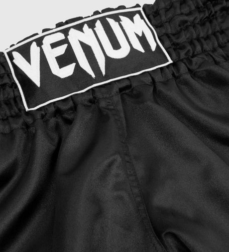 Pantaloncini Kickboxing Venum Classic – Nero/Bianco