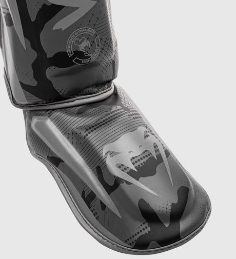 Paratibie da kickboxing Venum Elite – Camo Grigio – Paratibie
