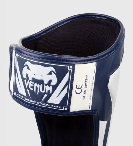 Chrániče holení Venum Elite – Tmavě modrá/Bílá