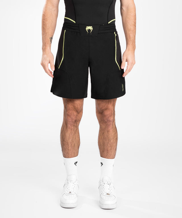 Pantaloni scurți MMA Venum Fusion 2.0 – Negru/Galben