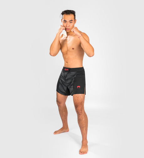 Pantaloncini MMA Venum Phantom – Nero/Grigio/Rosso