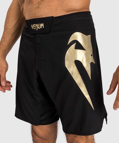 Pantaloncini MMA Venum Light 5.0 – Nero/Oro