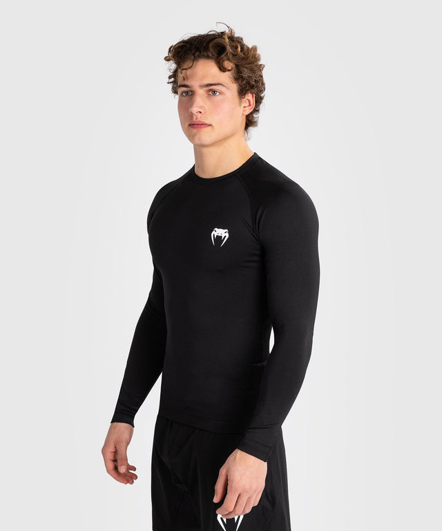Venum Rashguard Contender Långärmad – Svart/Vit – Rashguard