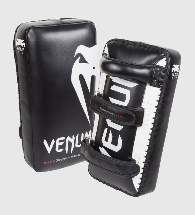 Pao Muay Thai Venum Giant – Nero/Bianco