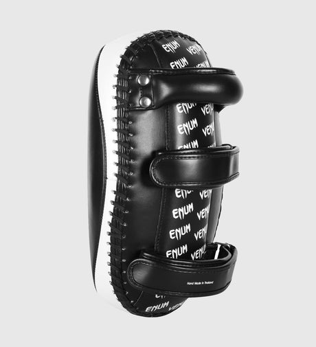 Venum Thai Pads Light - Sort/Hvid - Spark- & slagpuder
